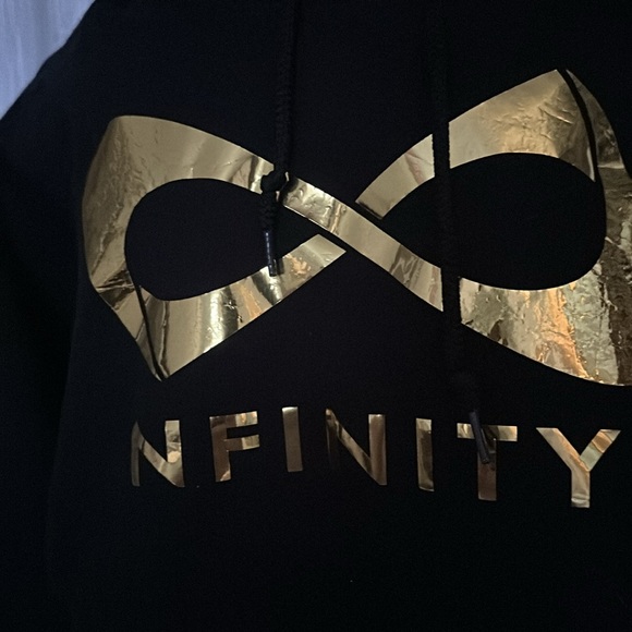 Nfinity cropped hoodie - Picture 5 of 5